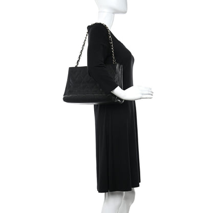 Chanel Caviar Quilted Shoulder Bag Black 2 of 27