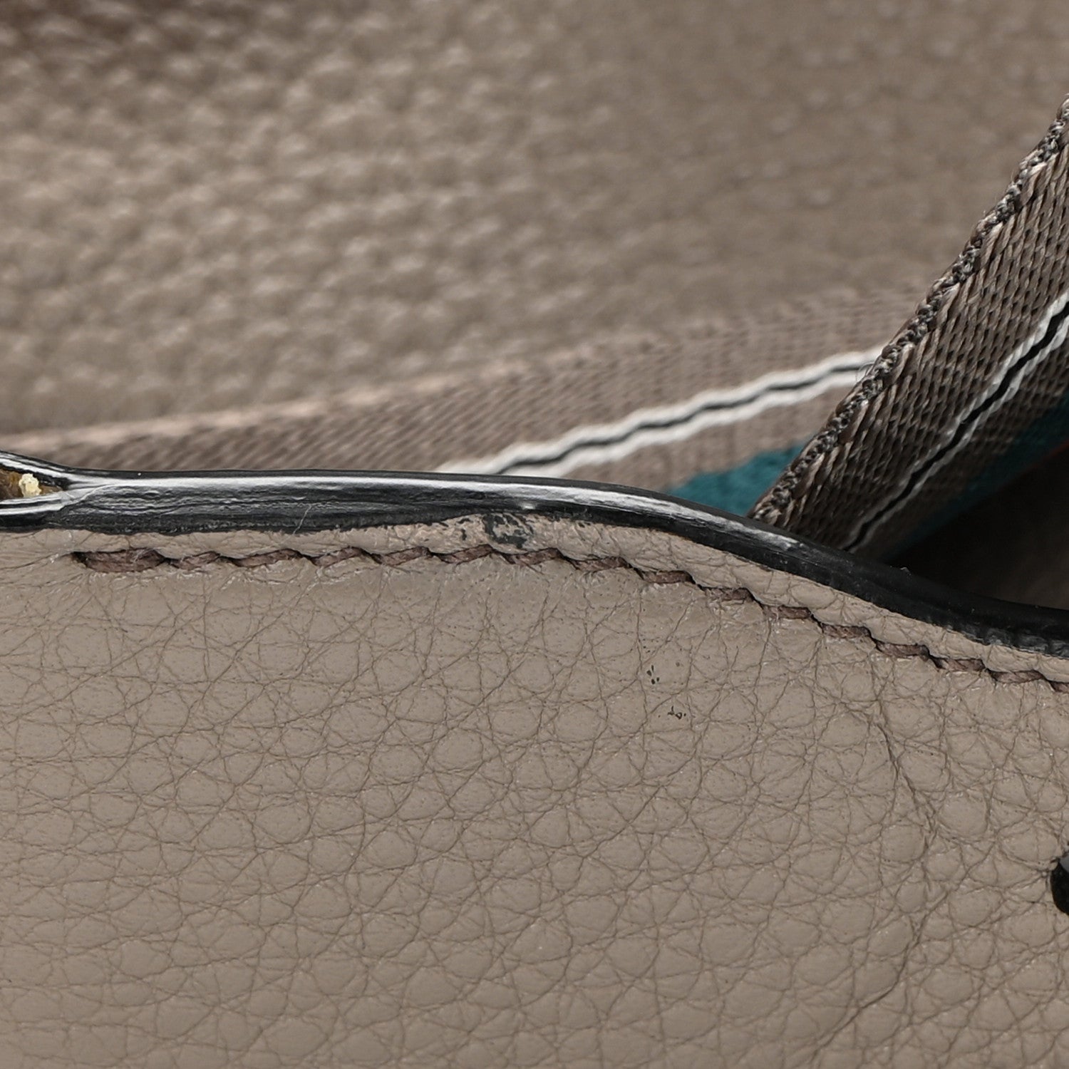 Prada Vitello Daino Hobo Messenger Bag Argilla 13 of 13