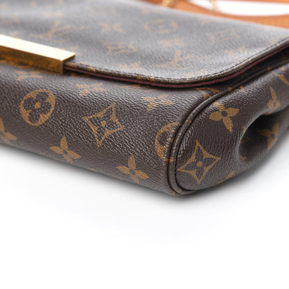 Louis Vuitton Monogram Favorite MM 8 of 9
