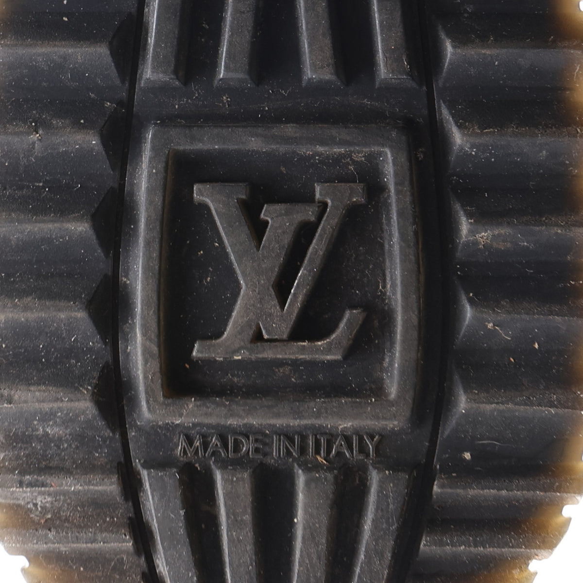 Suede Monogram Run Away Sneakers 37.5 Black