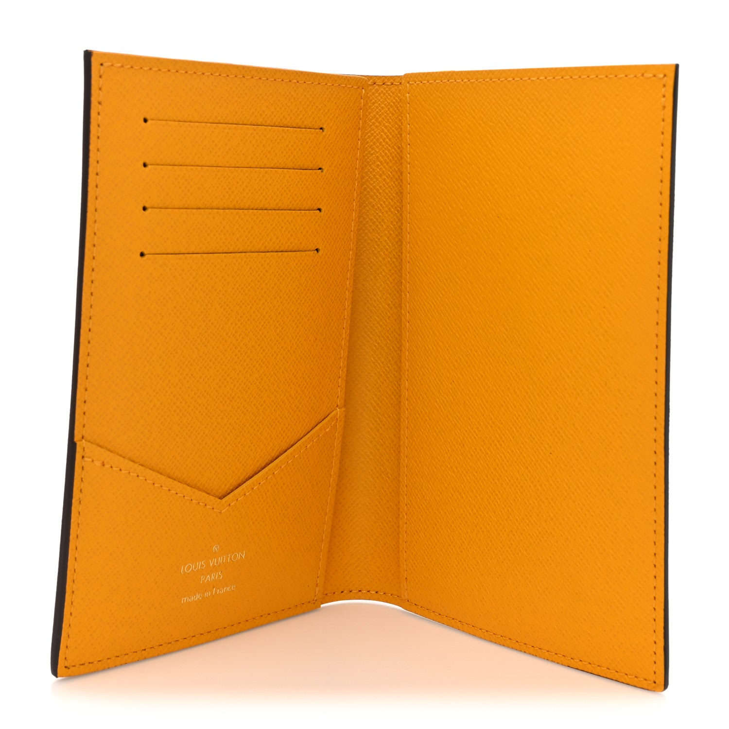 Louis Vuitton Monogram 2022 Christmas Animation New York Soho Passport Cover Yellow 5 of 8