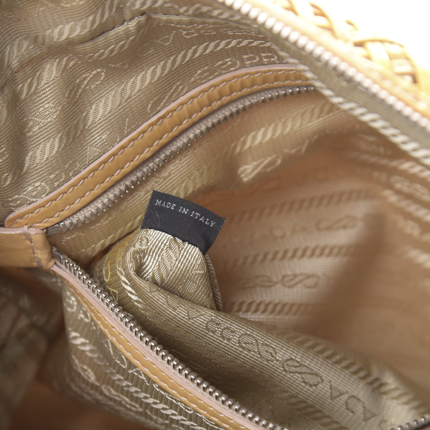 Vernice Madras Camera Bag Quarzo