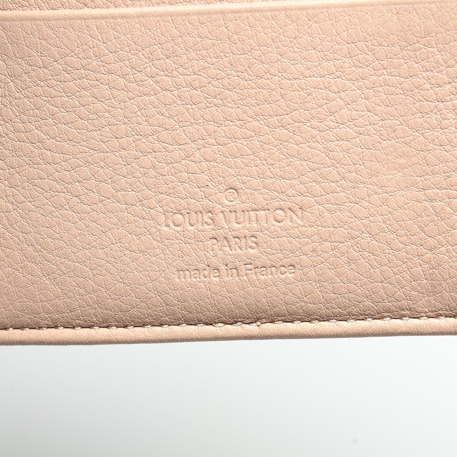 Louis Vuitton Mahina Amelia Wallet Coquille 6 of 6