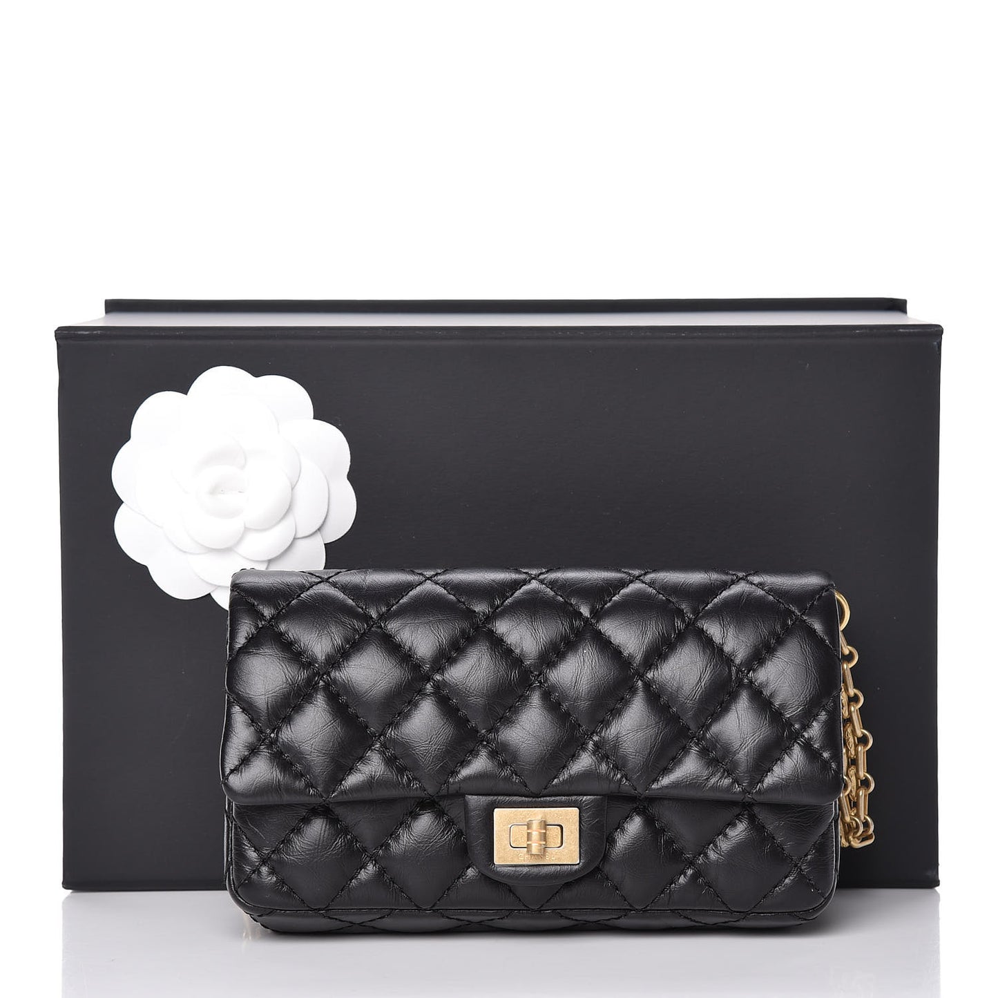Aged Calfskin Quilted 2.55 Reissue Flap Belt Bag Clutch Black