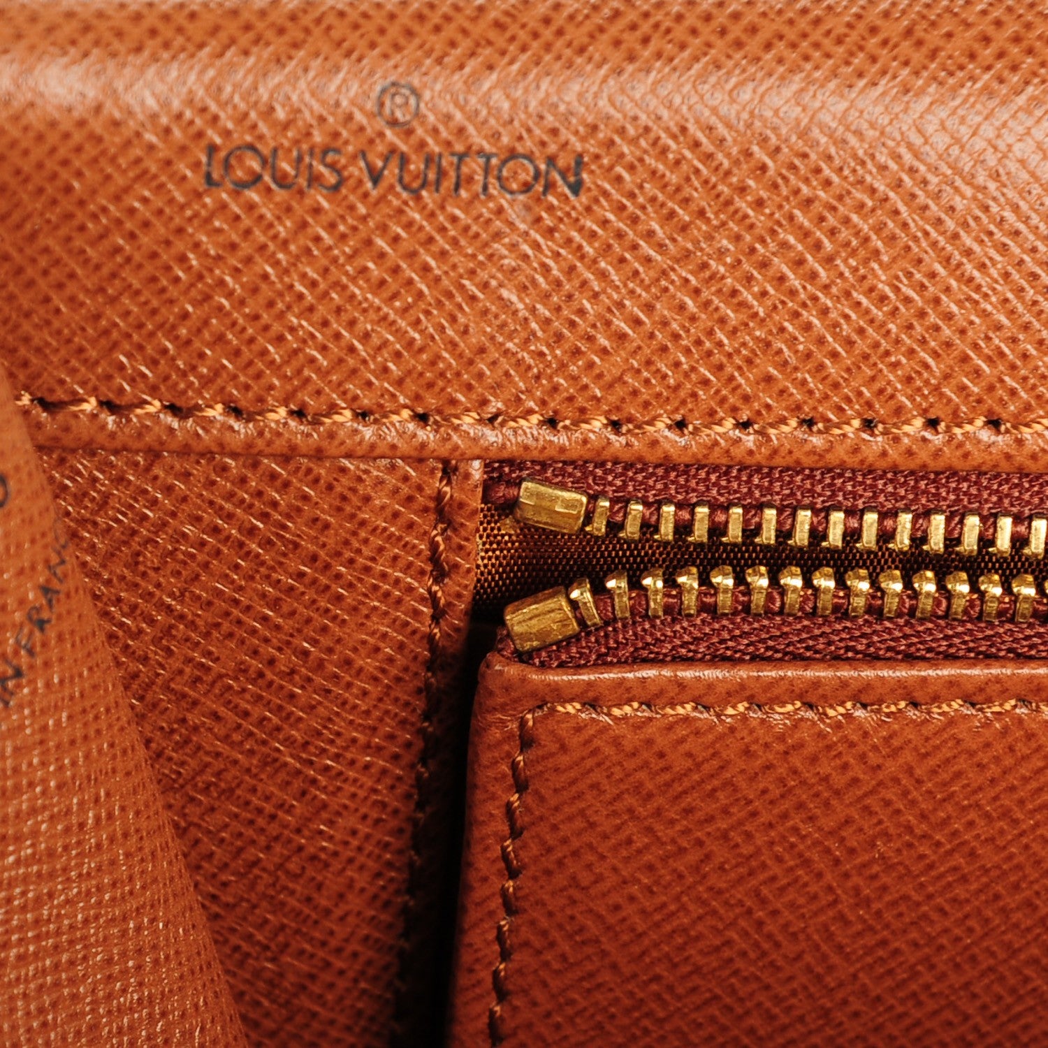 Louis Vuitton Monogram Pochette Dame 29 6 of 7