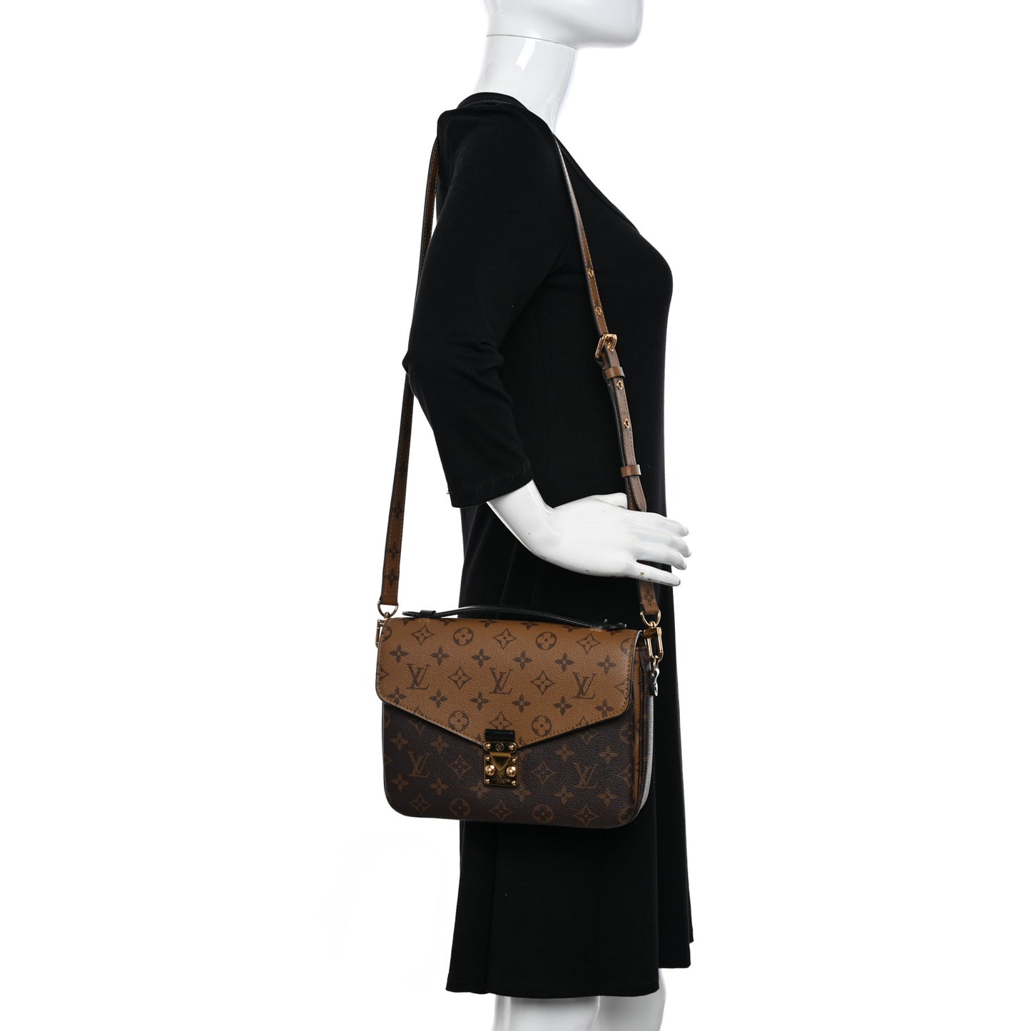 Reverse Monogram Pochette Metis