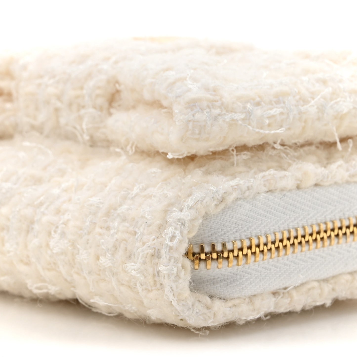 Tweed Quilted Bow Flap Card Holder On Chain White