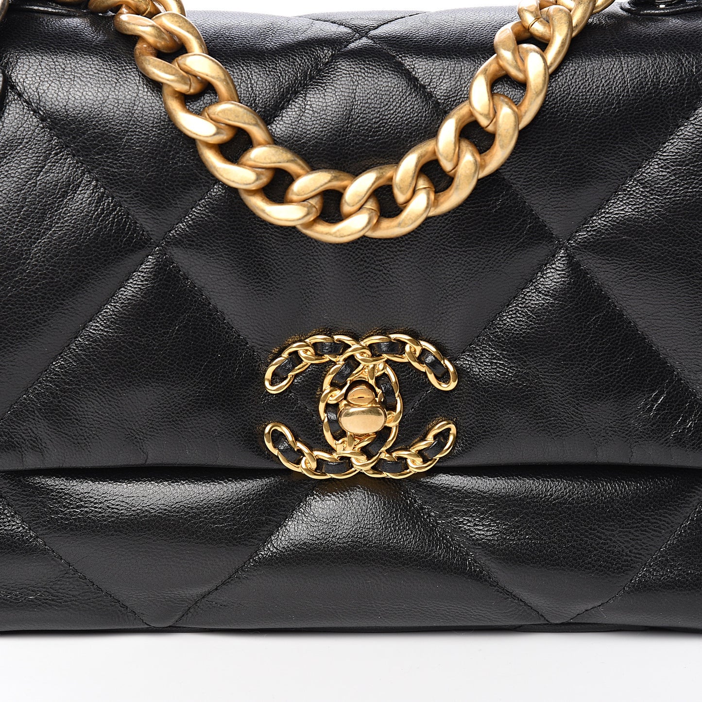 Goatskin Quilted Medium 19 Flap Black