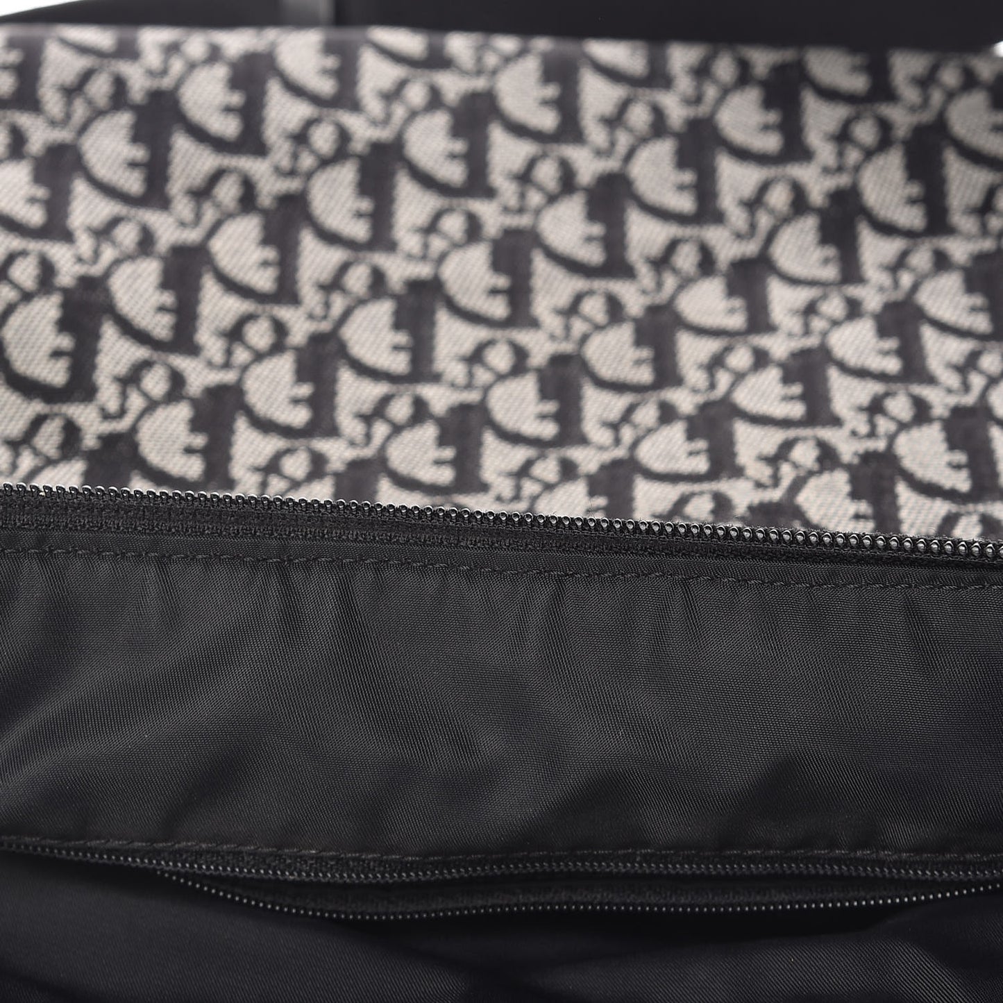 Monogram Messenger Black