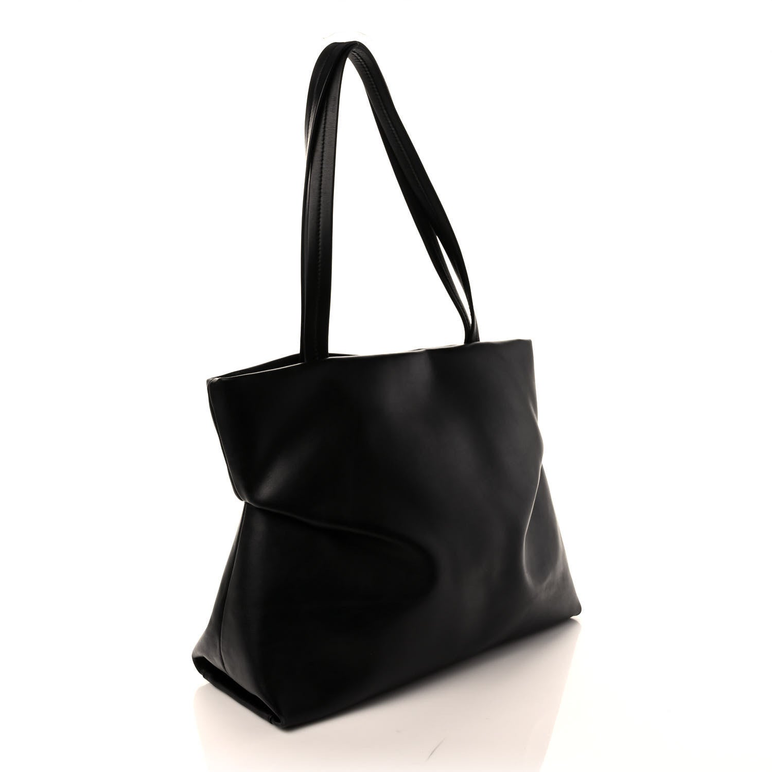 Chloe Calfskin Judy East West Tote Black 3 of 10