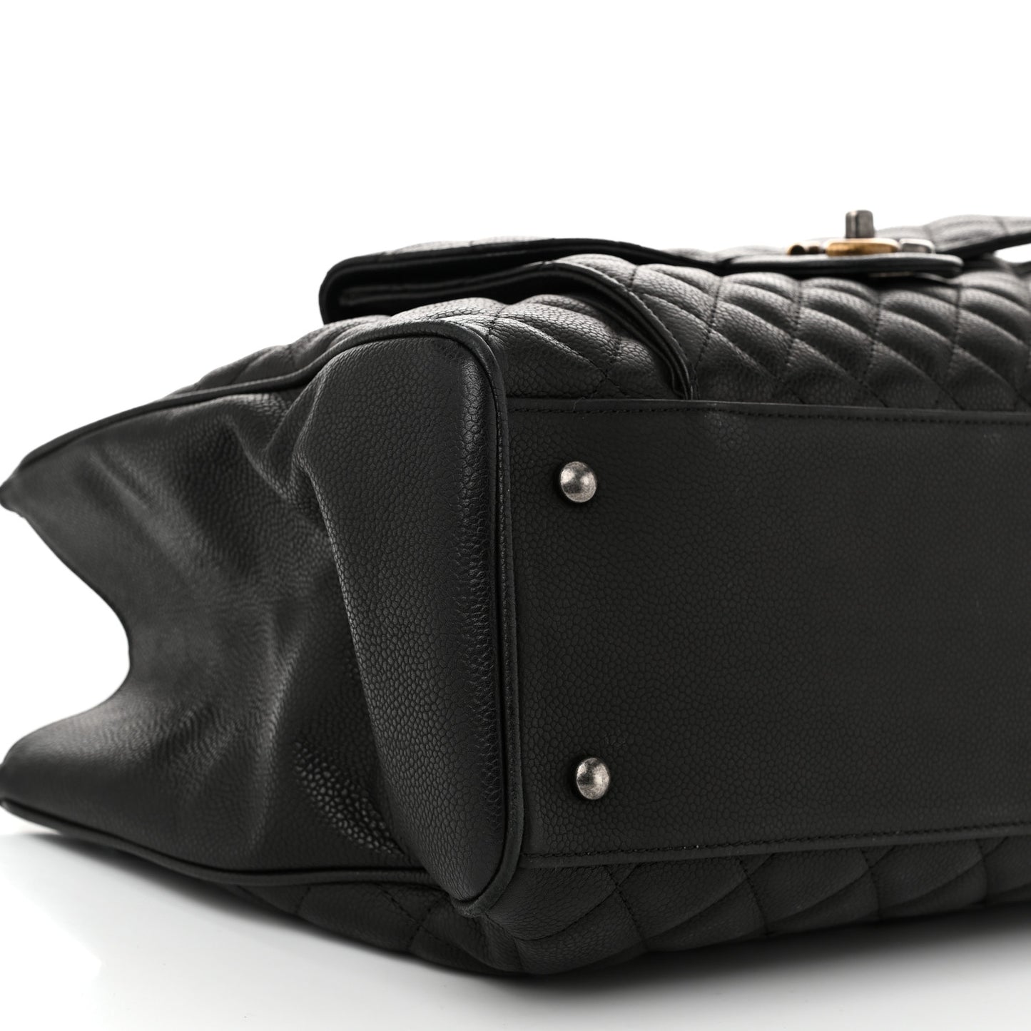 Caviar Quilted Large Casual Pocket Tote Black
