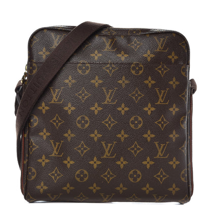 Louis Vuitton Monogram Trotteur Beaubourg 1 of 8