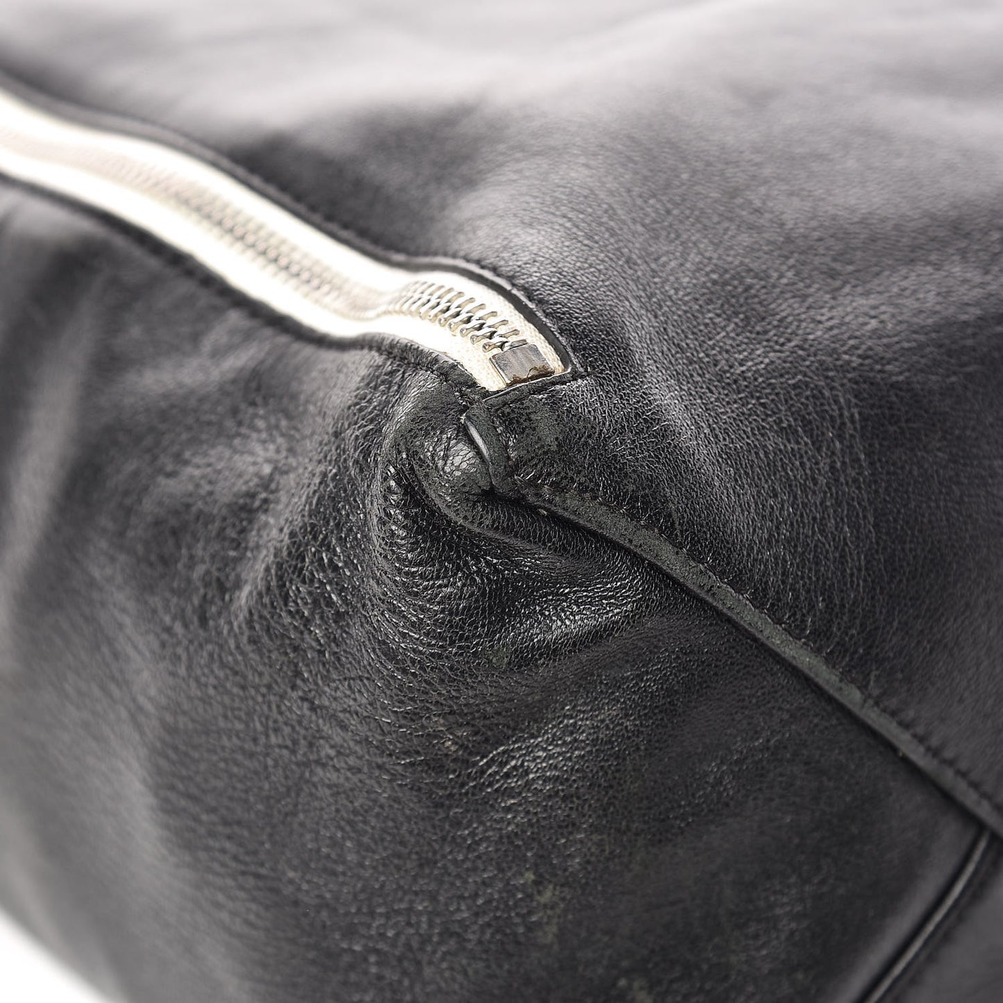 Smooth Lambskin Vertical Zip Cabas Black