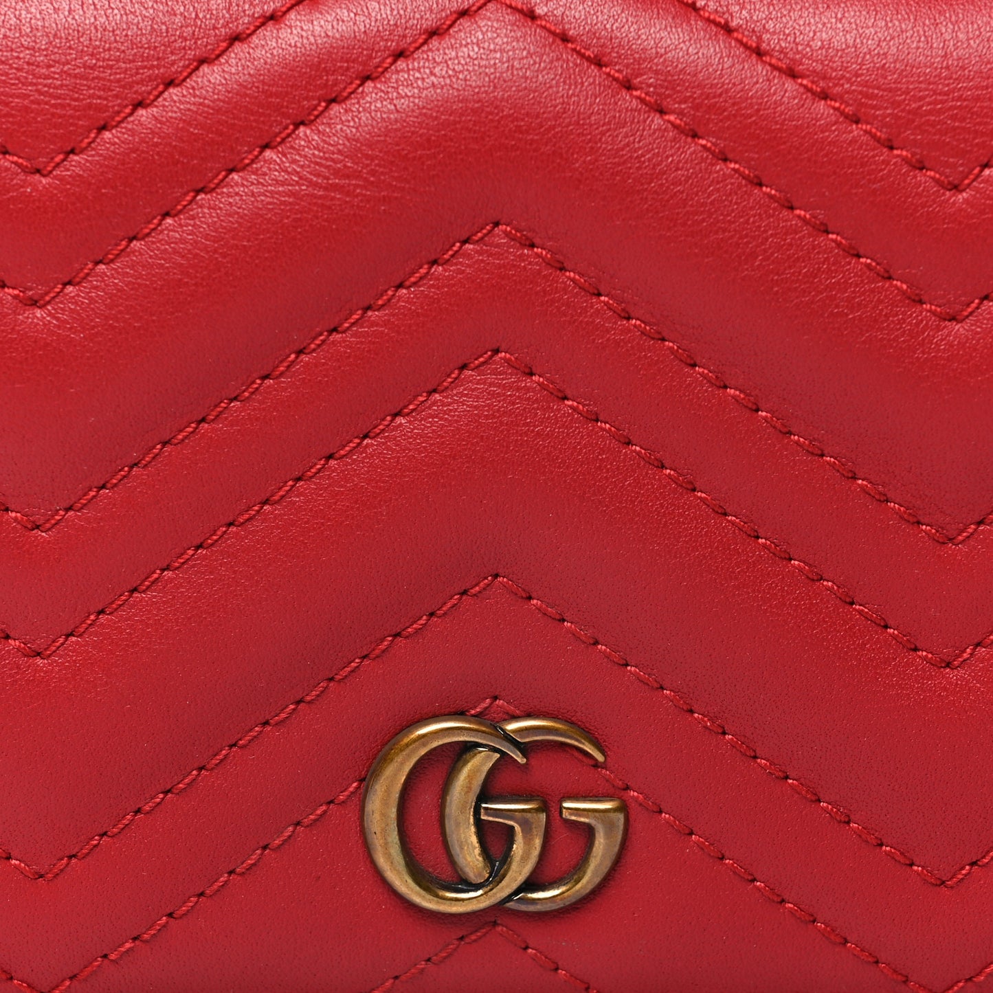 Calfskin Matelasse GG Marmont Card Case Wallet Hibiscus Red