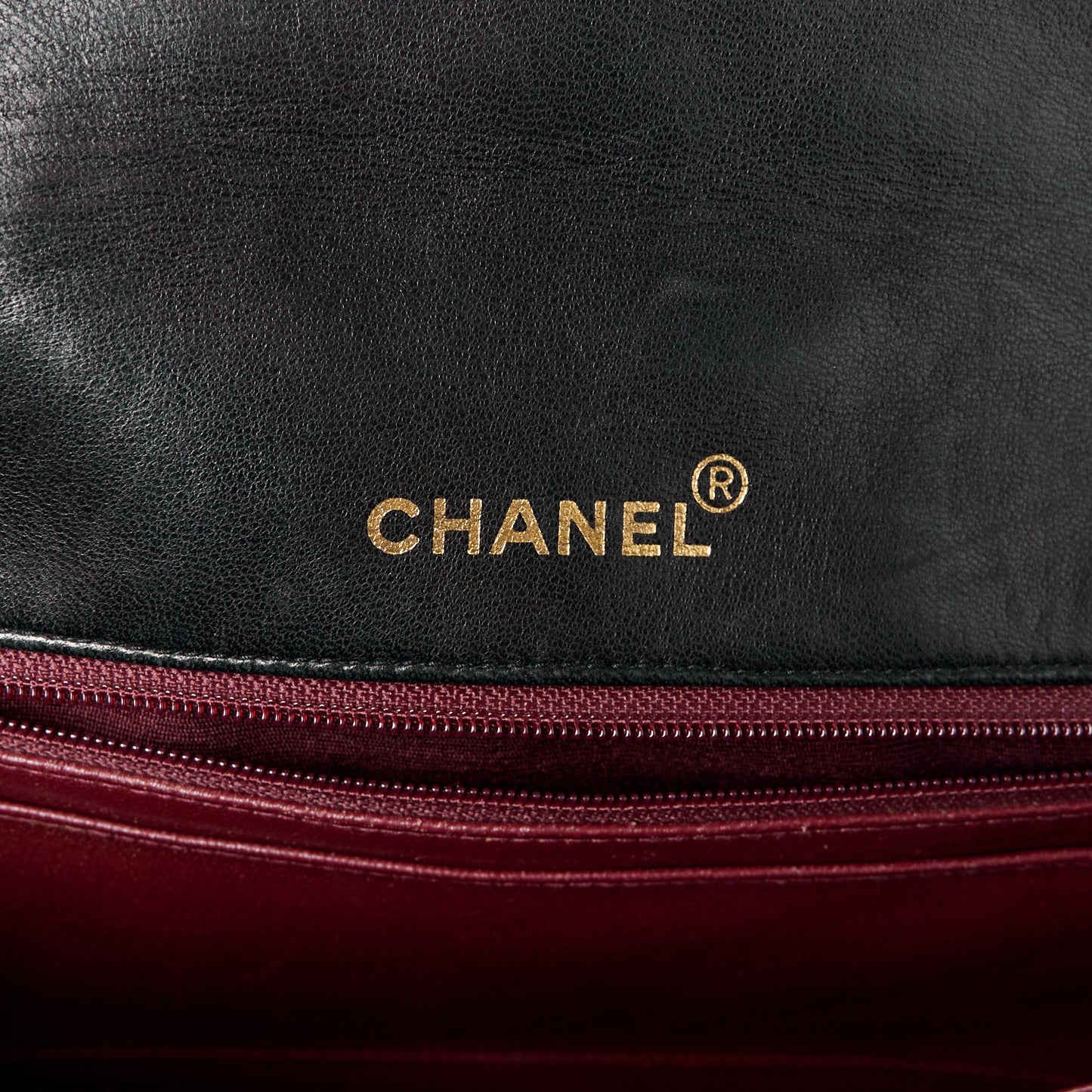 Lambskin Medium Single Flap Black
