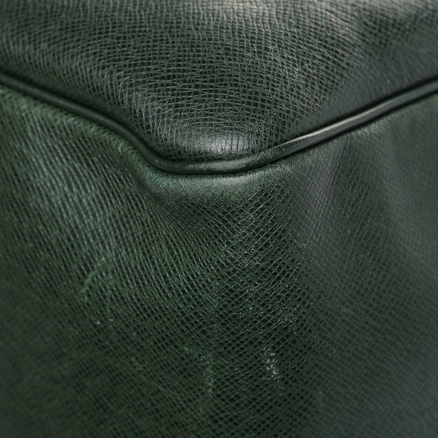 Louis Vuitton Taiga Kendall PM Epicea 10 of 14