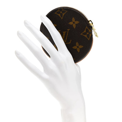 Louis Vuitton Monogram Round Coin Purse 2 of 8
