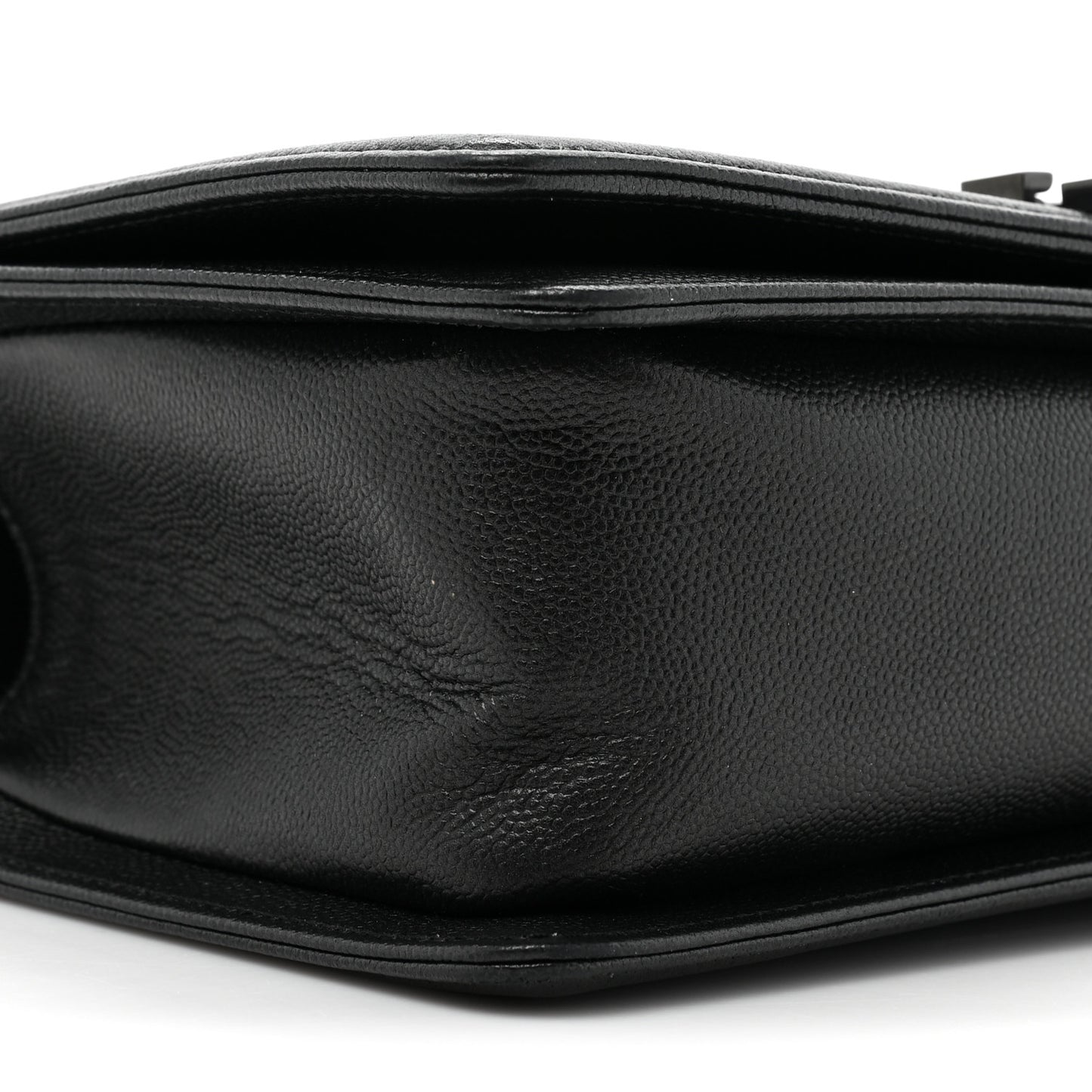 Caviar Quilted Medium Boy Flap So Black