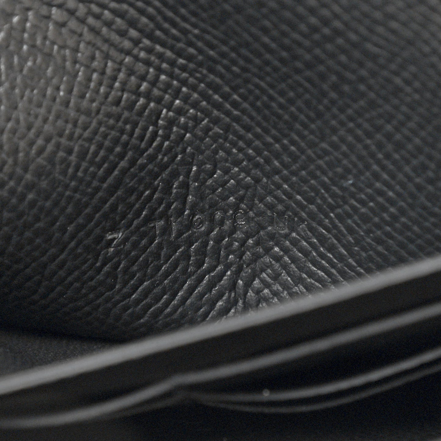 Epsom Constance Wallet To Go Black