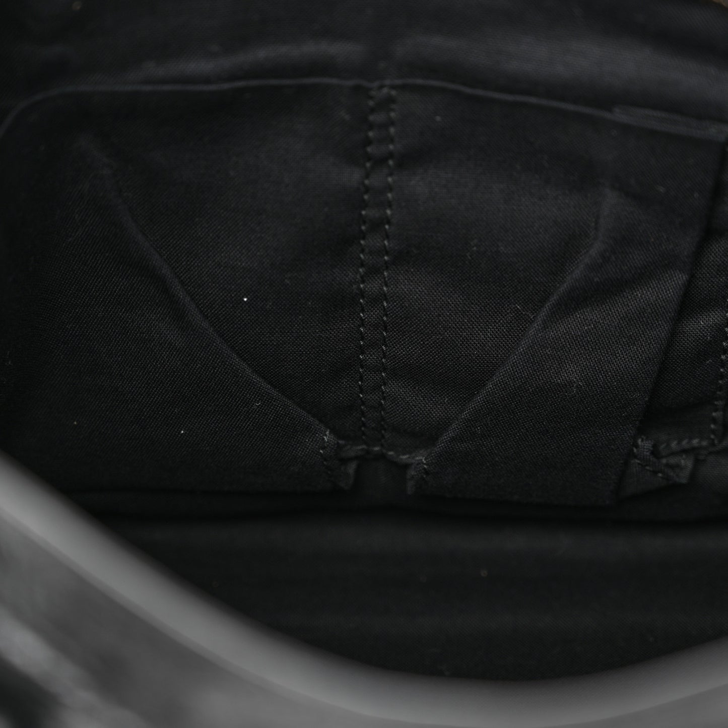 Agneau Classic Hardware S City Logo Strap Black White