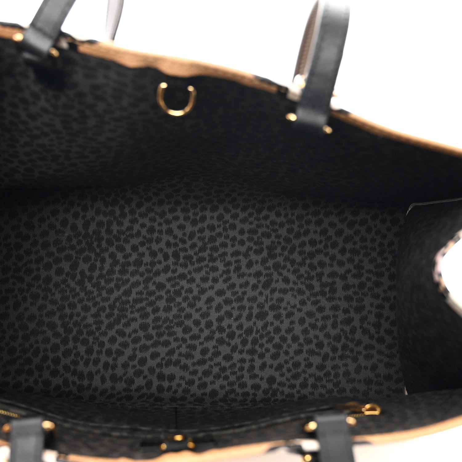 Louis Vuitton Monogram Giant Wild At Heart Onthego GM Arizona 6 of 9