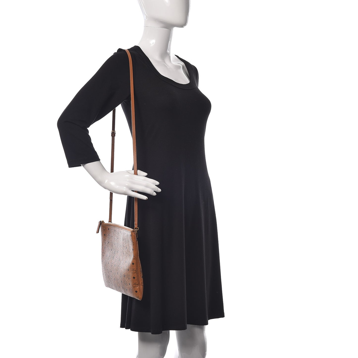 Visetos Medium Crossbody Pouch Cognac