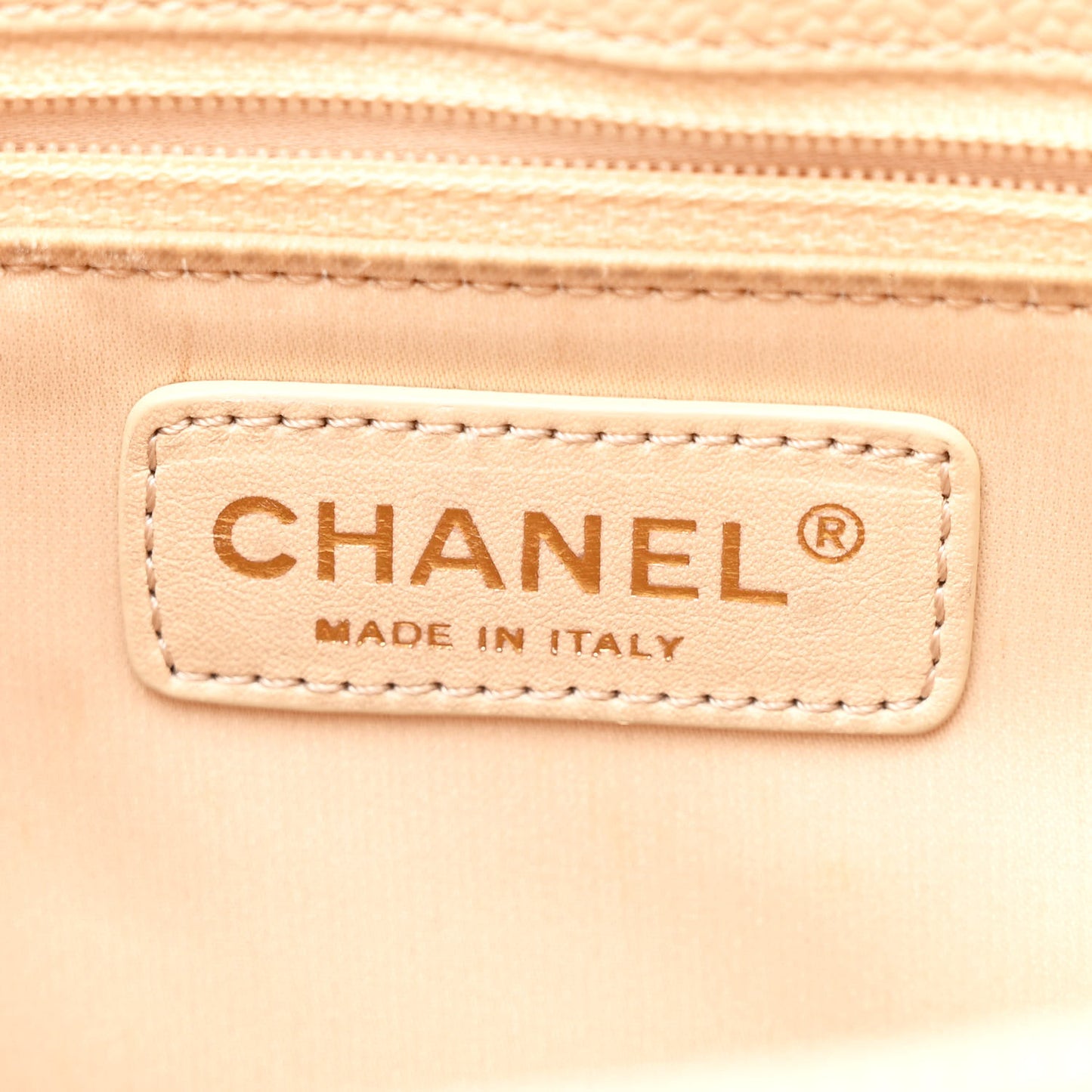 Caviar Quilted Grand Shopping Tote GST Beige Clair