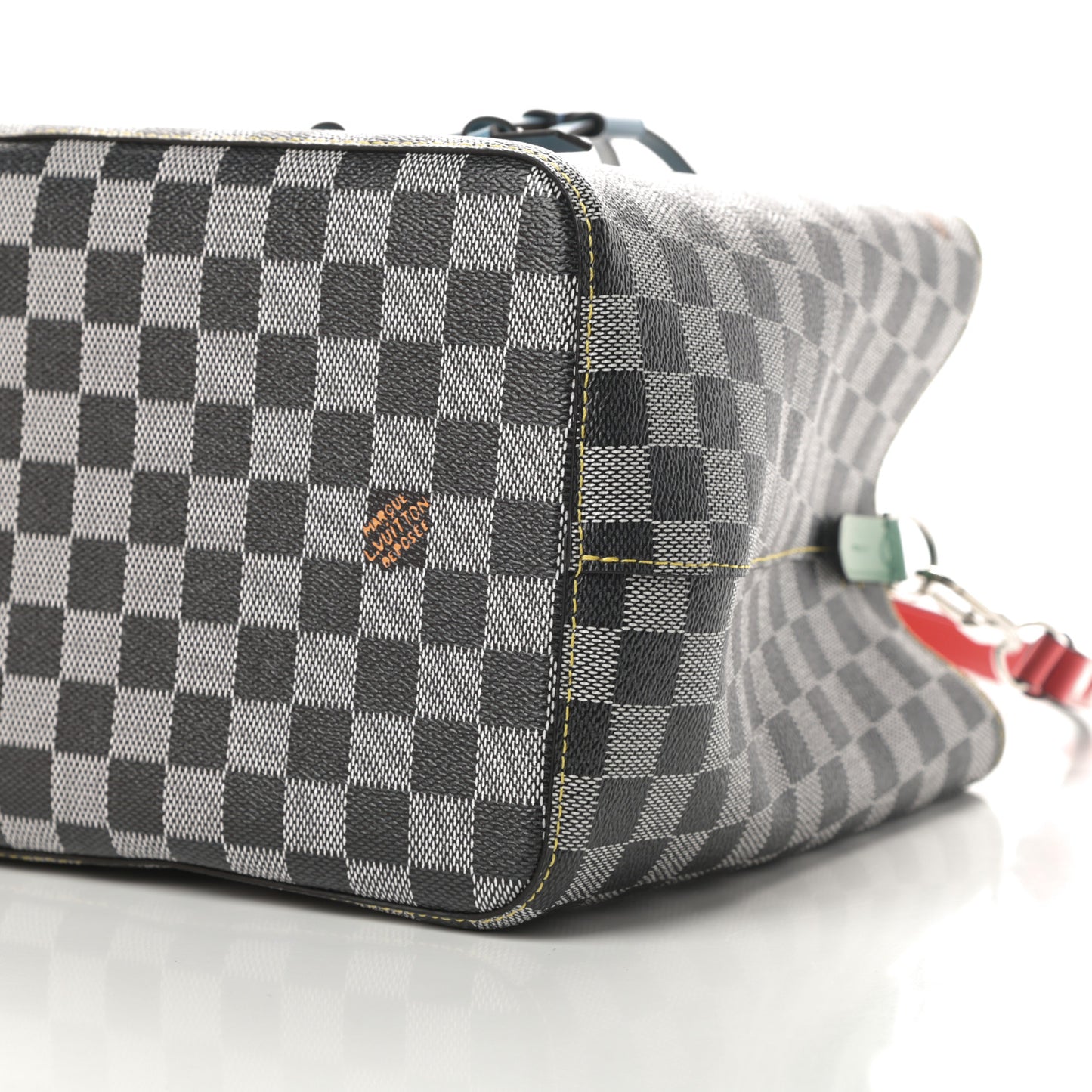 Damier Neonoe Black White