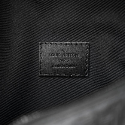Louis Vuitton Calfskin Monogram Shadow Discovery Bumbag Black 6 of 9