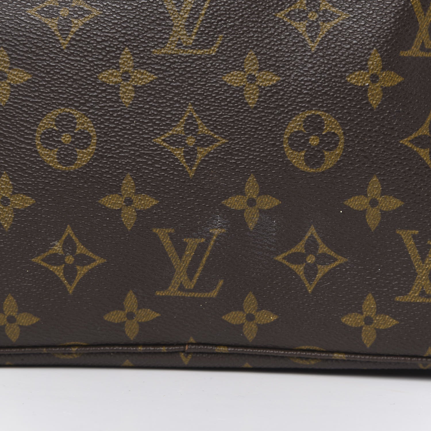 Louis Vuitton Monogram Trousse Toilette 23 11 of 11