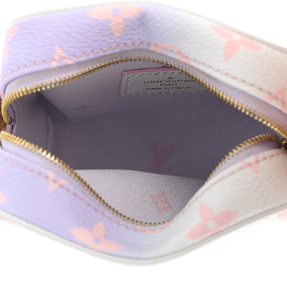 Louis Vuitton Monogram Giant Spring In The City Wapity Case Sunrise Pastel 5 of 6