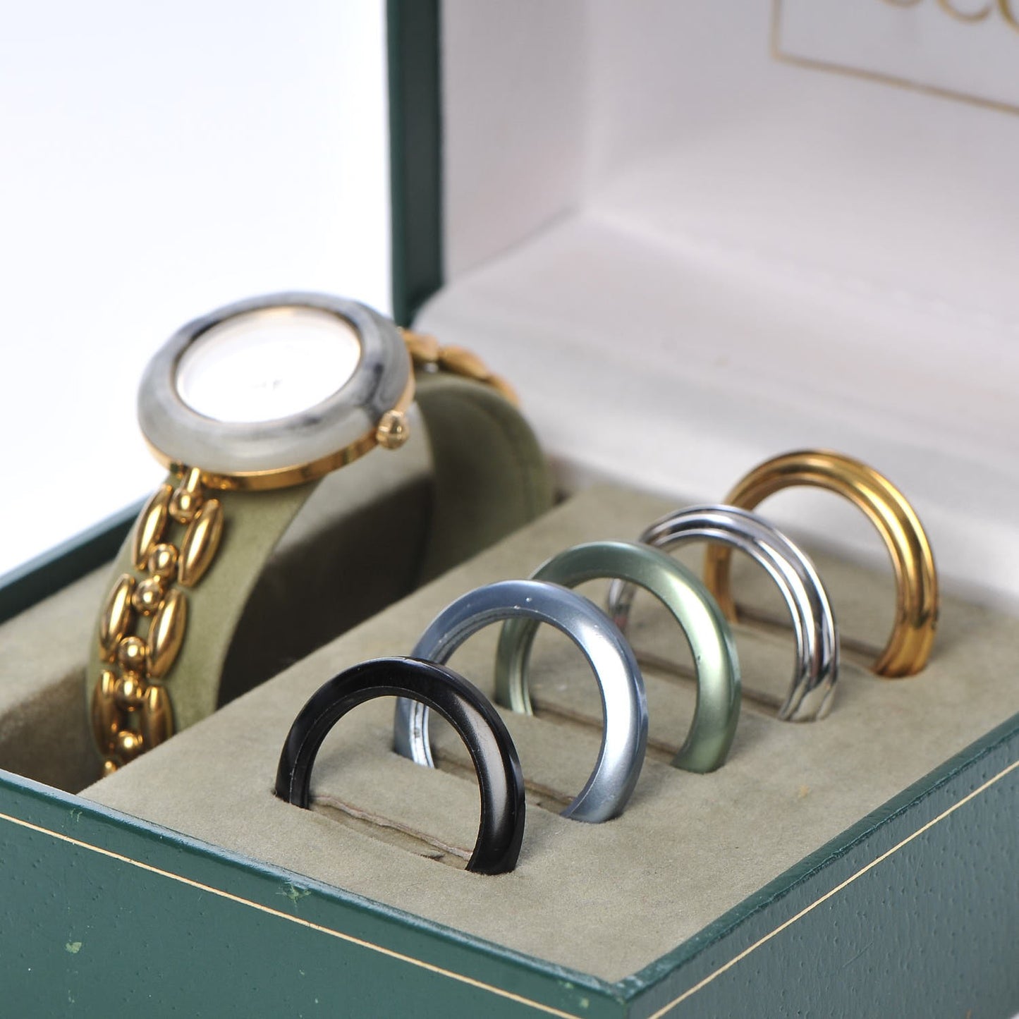 Stainless Steel 26mm Rice Link Interchangeable Bezel Quartz Watch