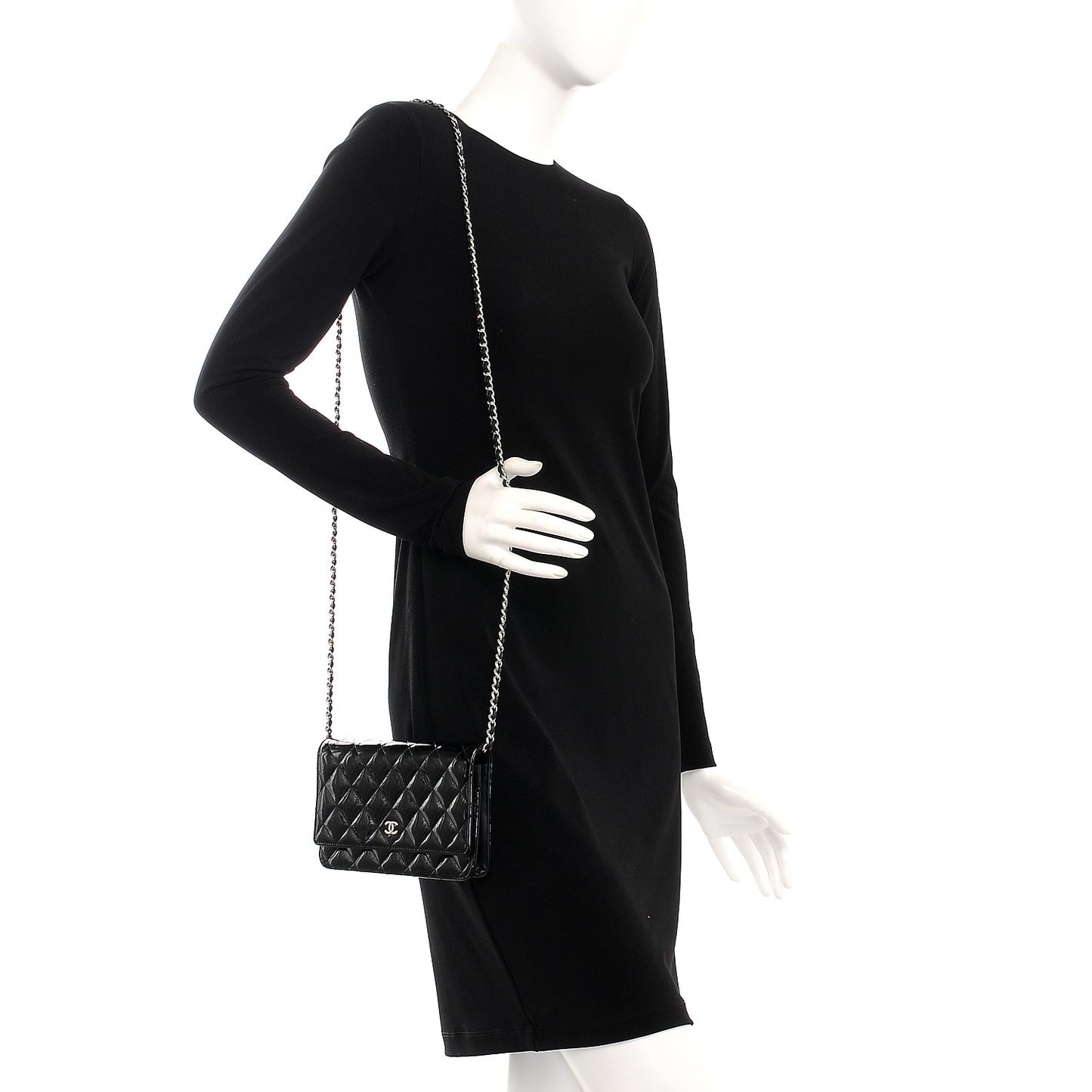 Patent Quilted Wallet On Chain WOC Black