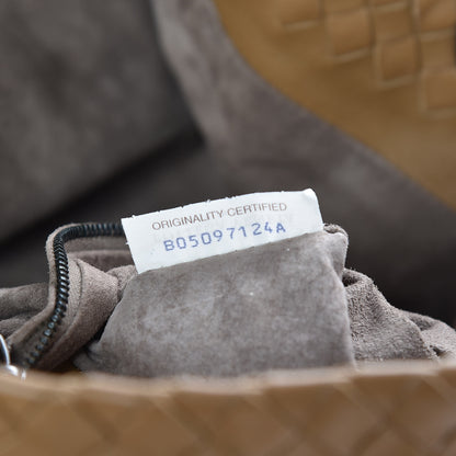 Bottega Veneta Nappa Intrecciato Medium Garda Shoulder Bag Camel 7 of 14