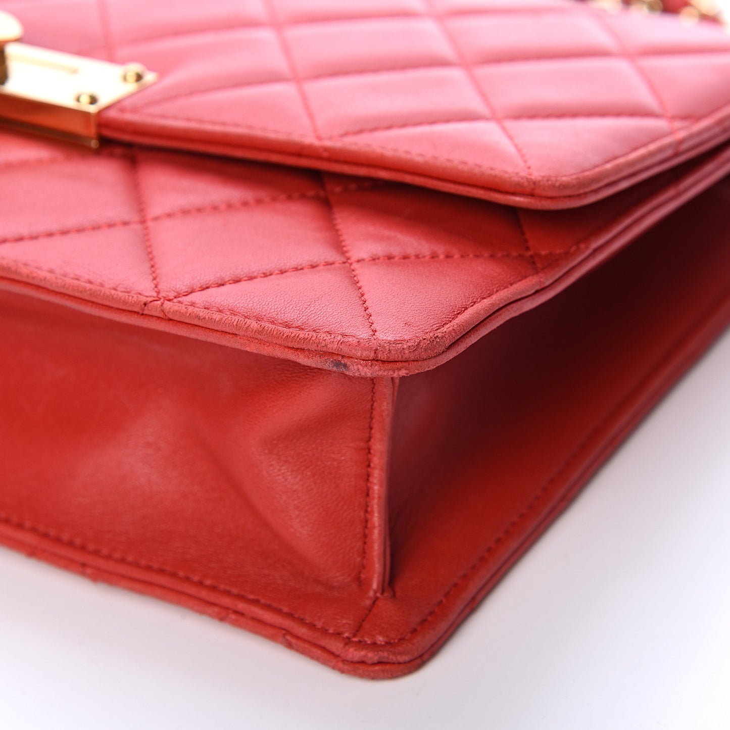 Lambskin Quilted Large Golden Class Flap Red