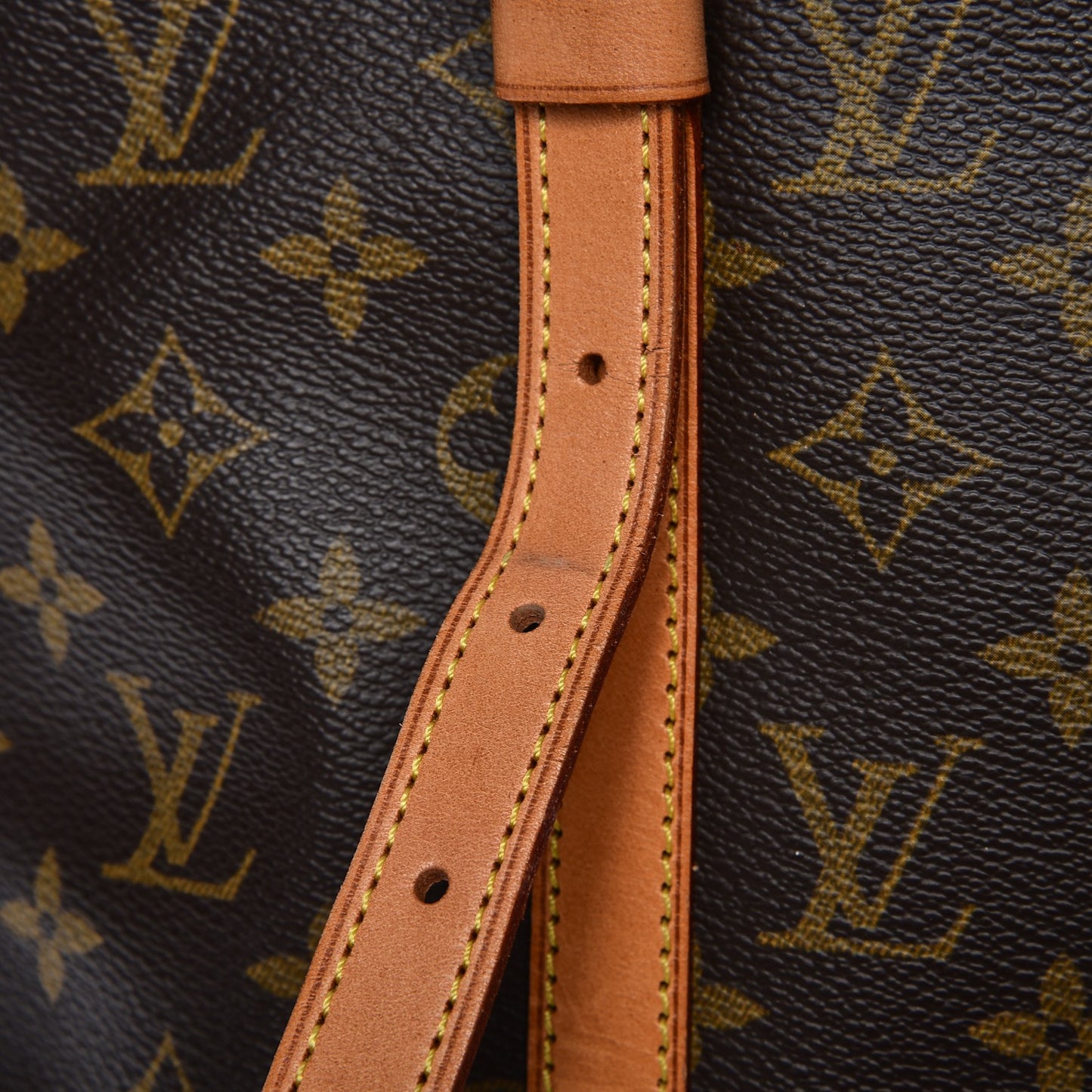 Monogram Bucket 27