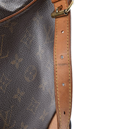 Louis Vuitton Monogram Boulogne 30 19 of 21