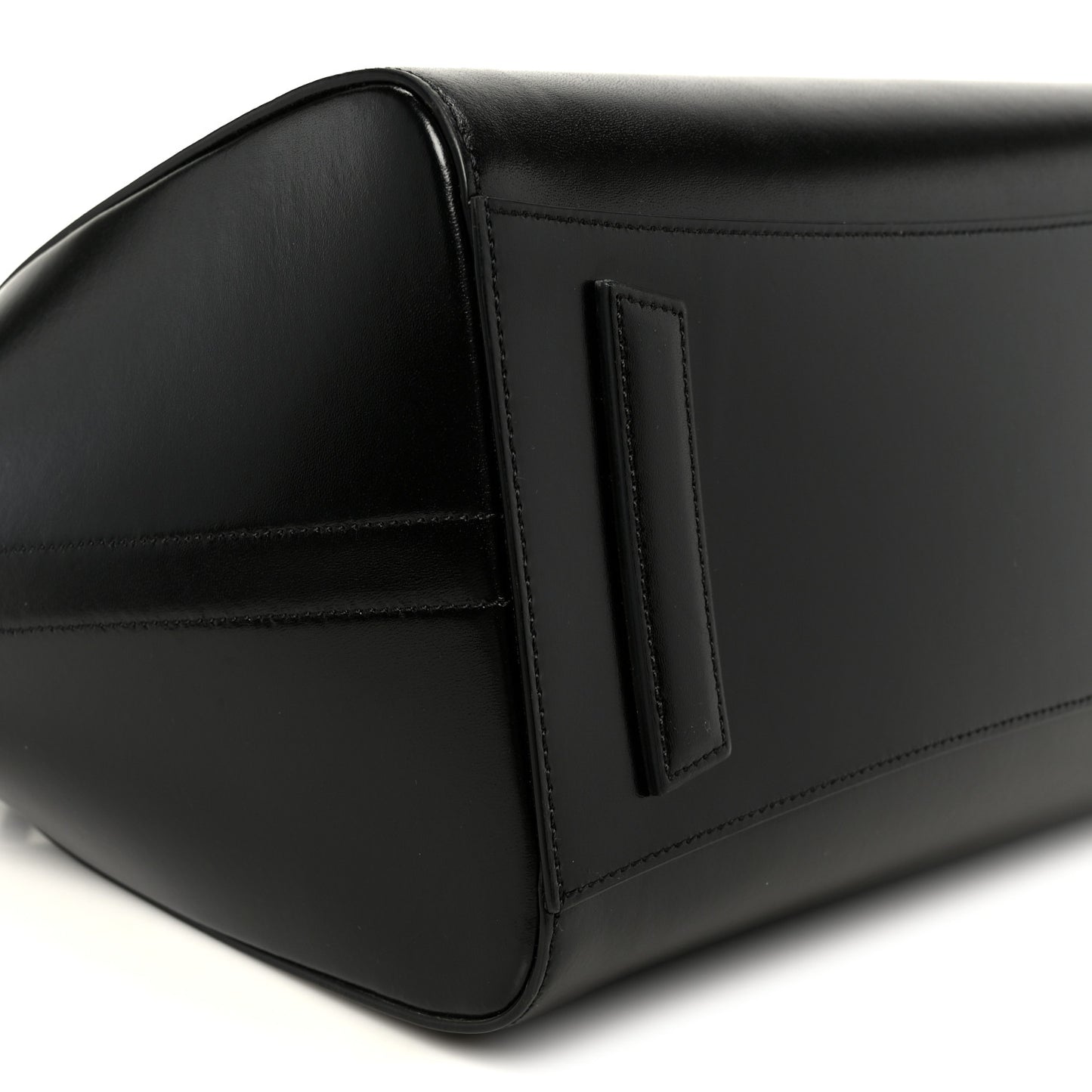 Shiny Lord Calfskin Medium Antigona Black