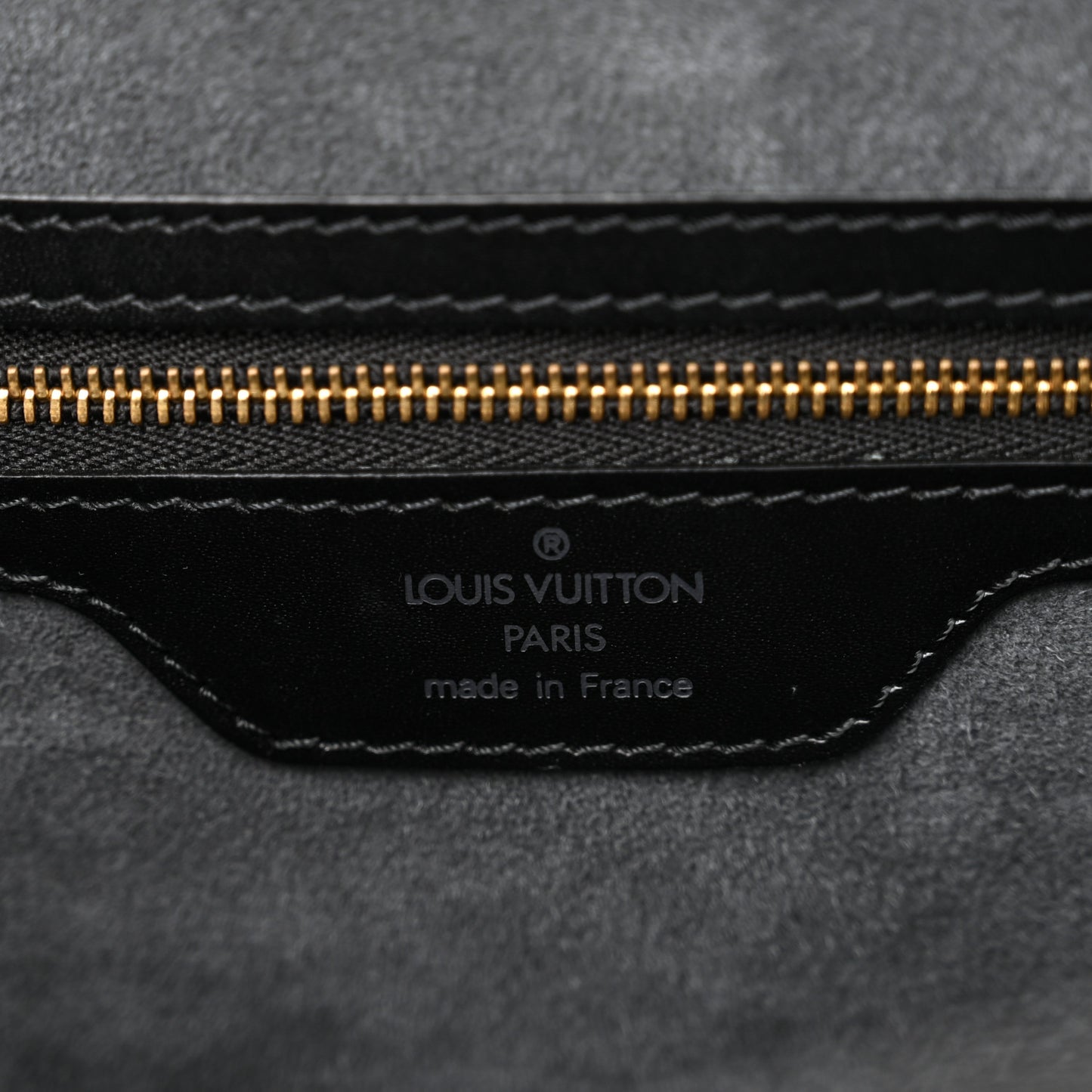 Epi Saint Jacques PM Long Straps Black