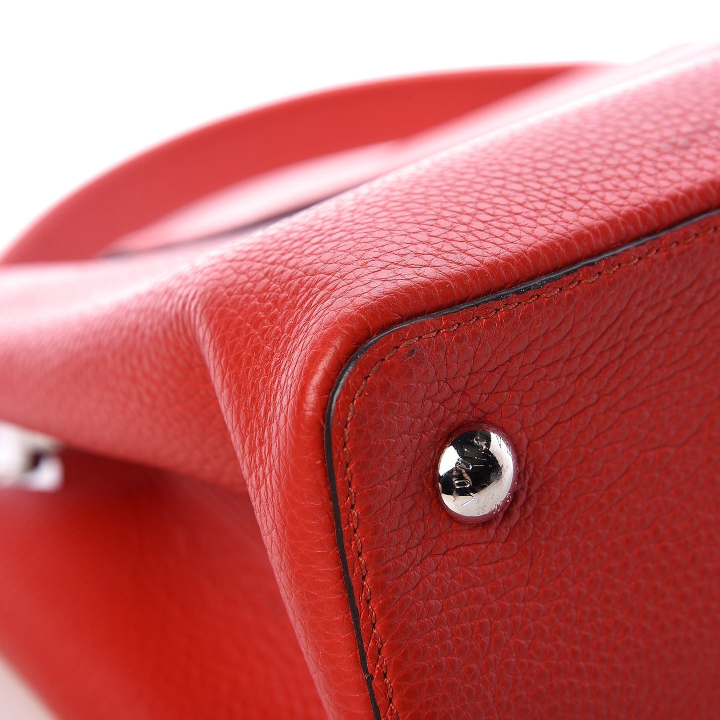 Taurillon Capucines MM Rubis