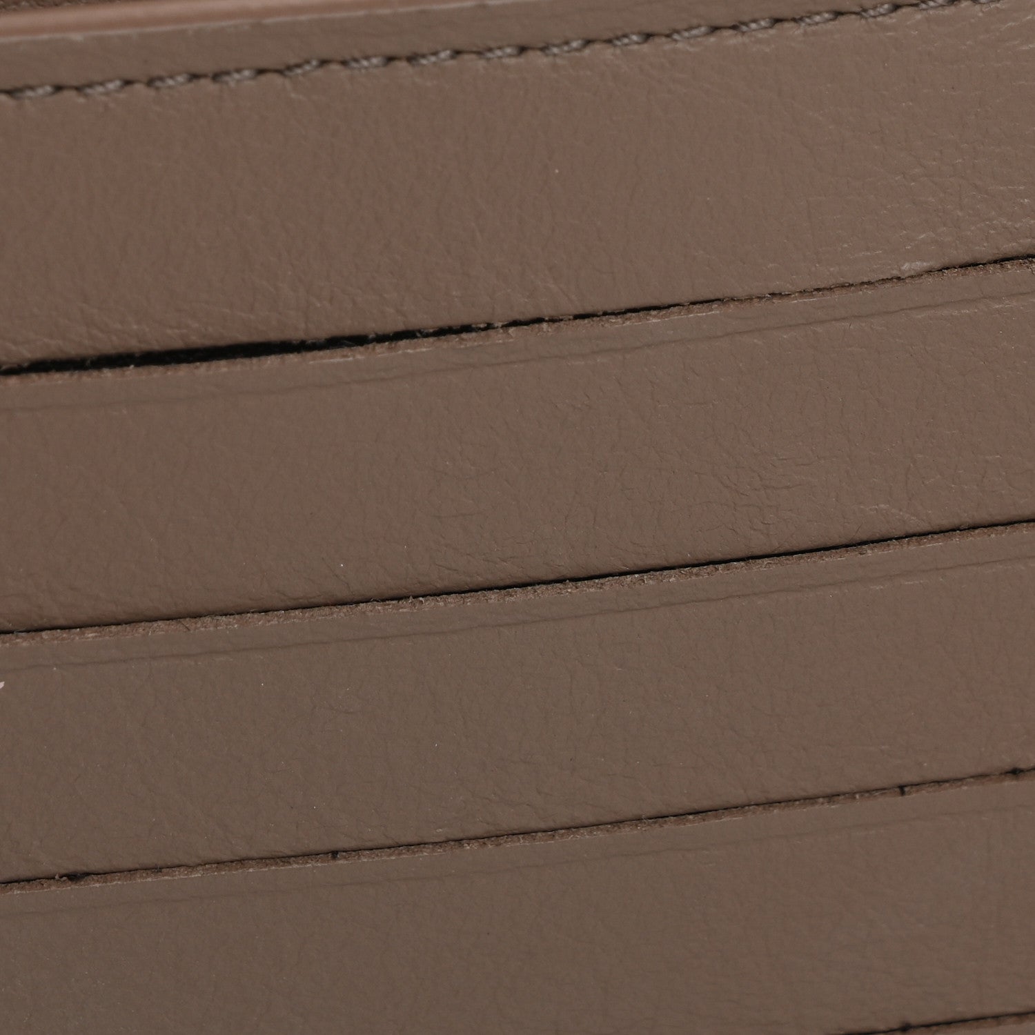 Louis Vuitton Taurillon Capucines Compact Wallet Magnolia 9 of 15