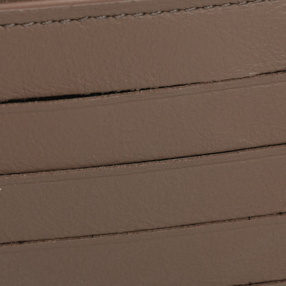 Louis Vuitton Taurillon Capucines Compact Wallet Magnolia 9 of 15