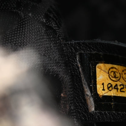 Chanel Tweed Camellia Messenger Multicolor 7 of 10