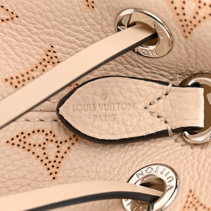 Louis Vuitton Mahina Bella Magnolia 6 of 10