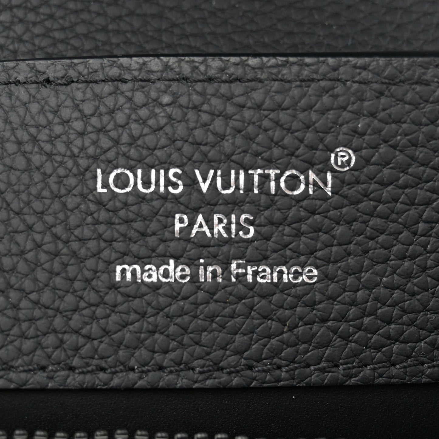 Taurillon Capucines BB Matte Black