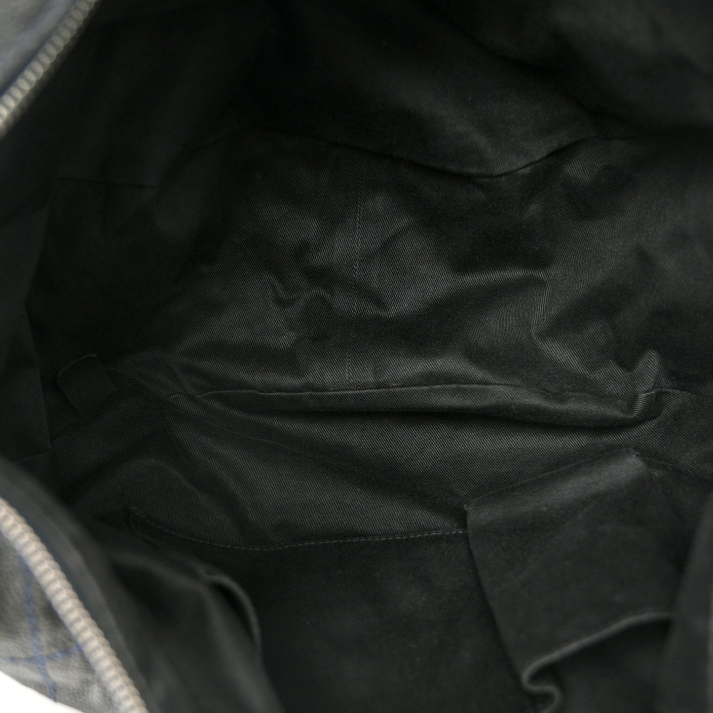 Caviar Stitched Outdoor Ligne Hobo Black