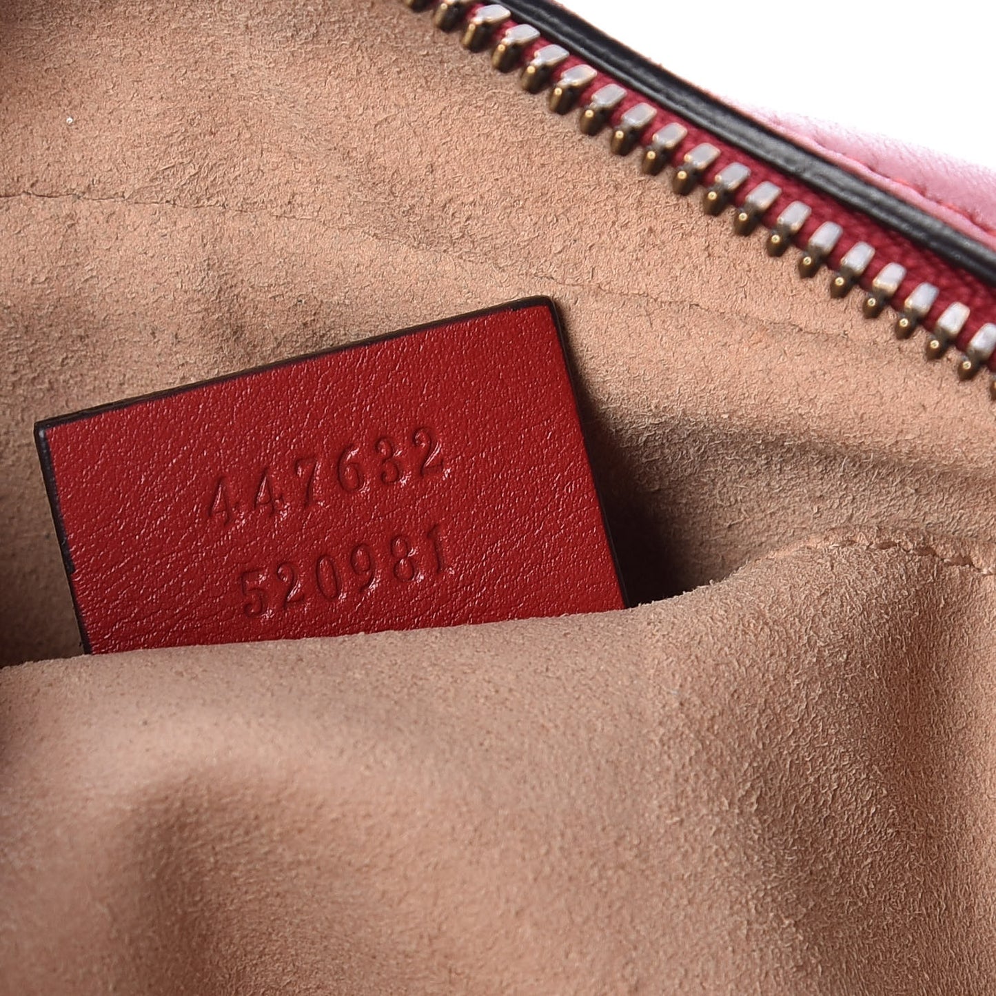 Calfskin Matelasse Small GG Marmont Chain Shoulder Bag Hibiscus Red