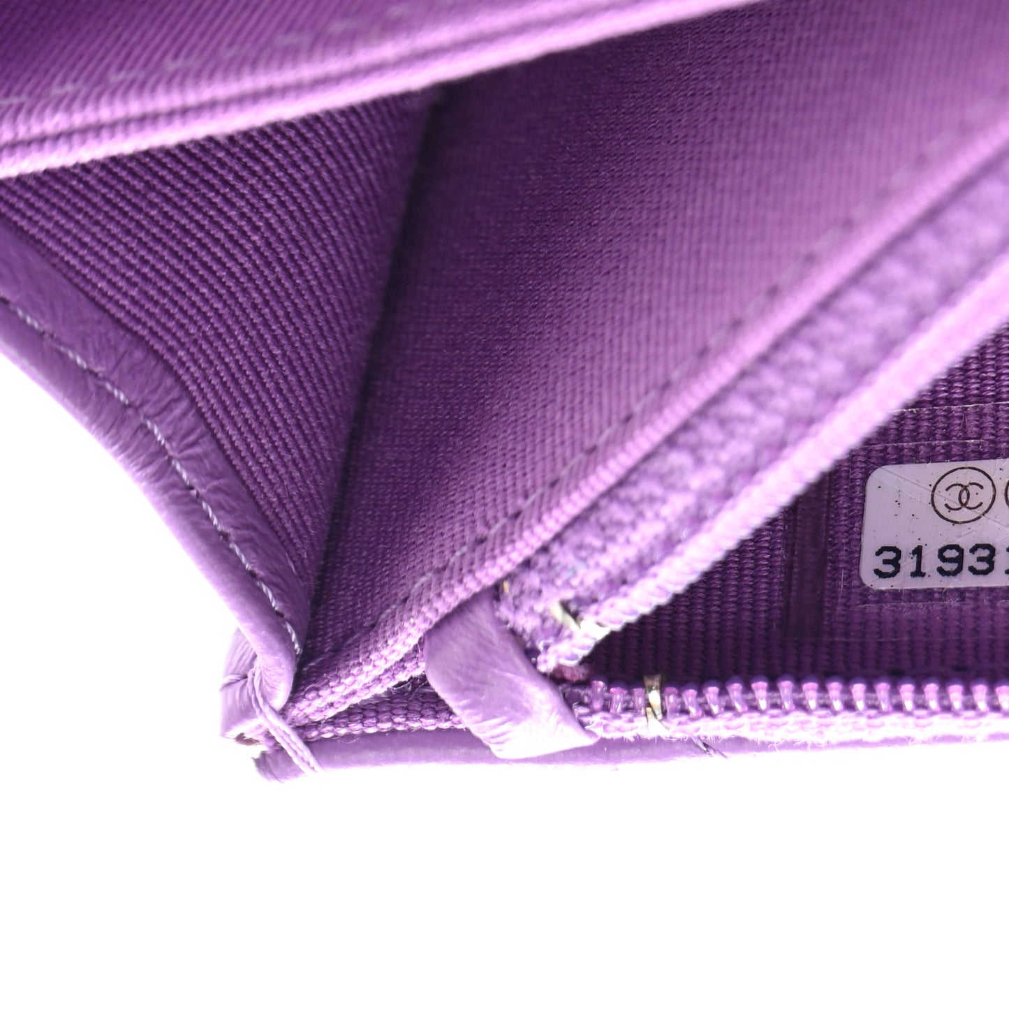 Lambskin Enamel Quilted Pending CC Clutch With Chain Purple Purple
