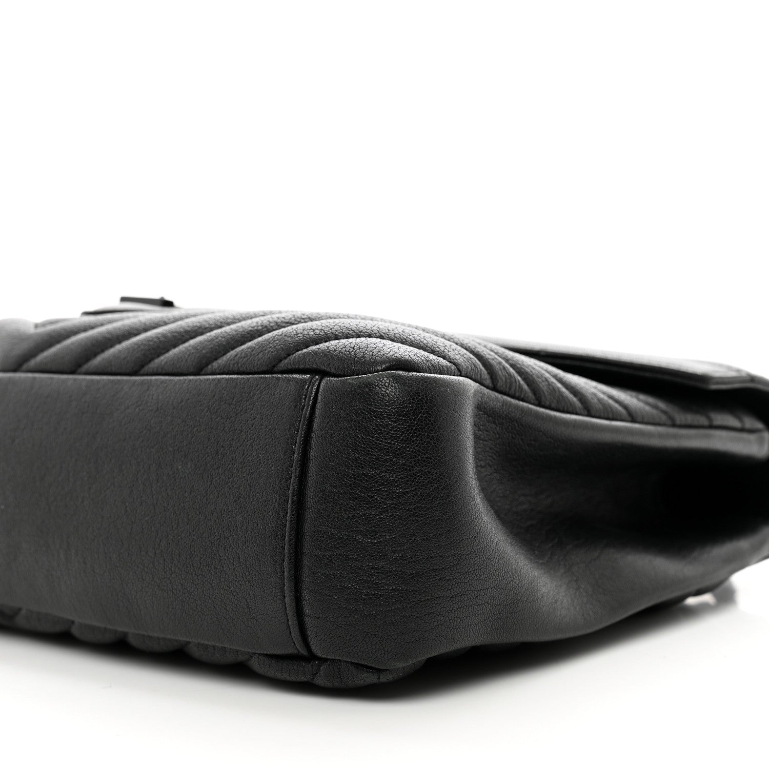 Saint Laurent Sheepskin Matelasse Chevron Monogram Monochrome Large College Bag Black 10 of 11
