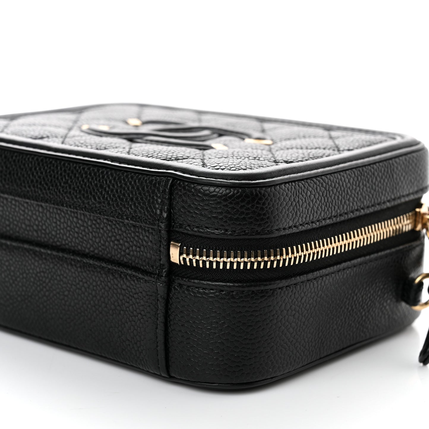 Caviar Quilted Small CC Filigree Vanity Case Black